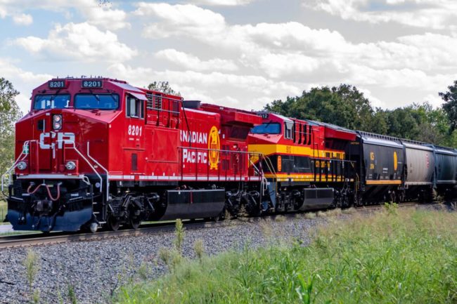 CPKC_railroad_©CANADIAN PACIFIC KANSAS CITY LTD._e.jpg