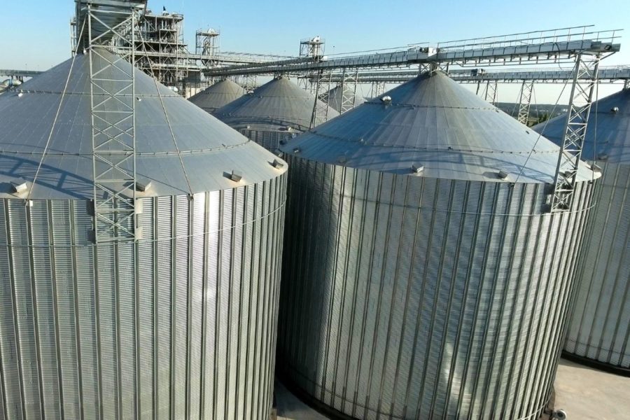 Steel grain silos storage dima90   stock.adobe.com e